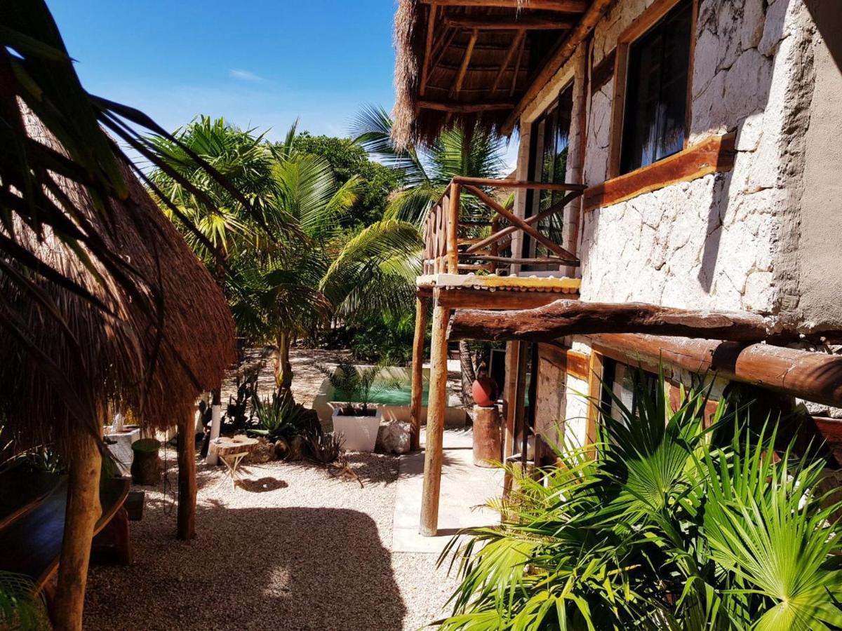 Отель La Casa De Mia Тулум Экстерьер фото