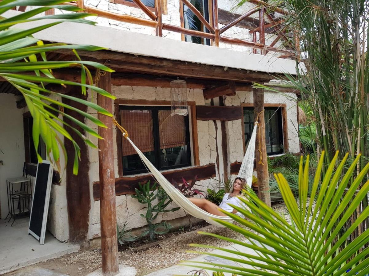 Отель La Casa De Mia Тулум Экстерьер фото